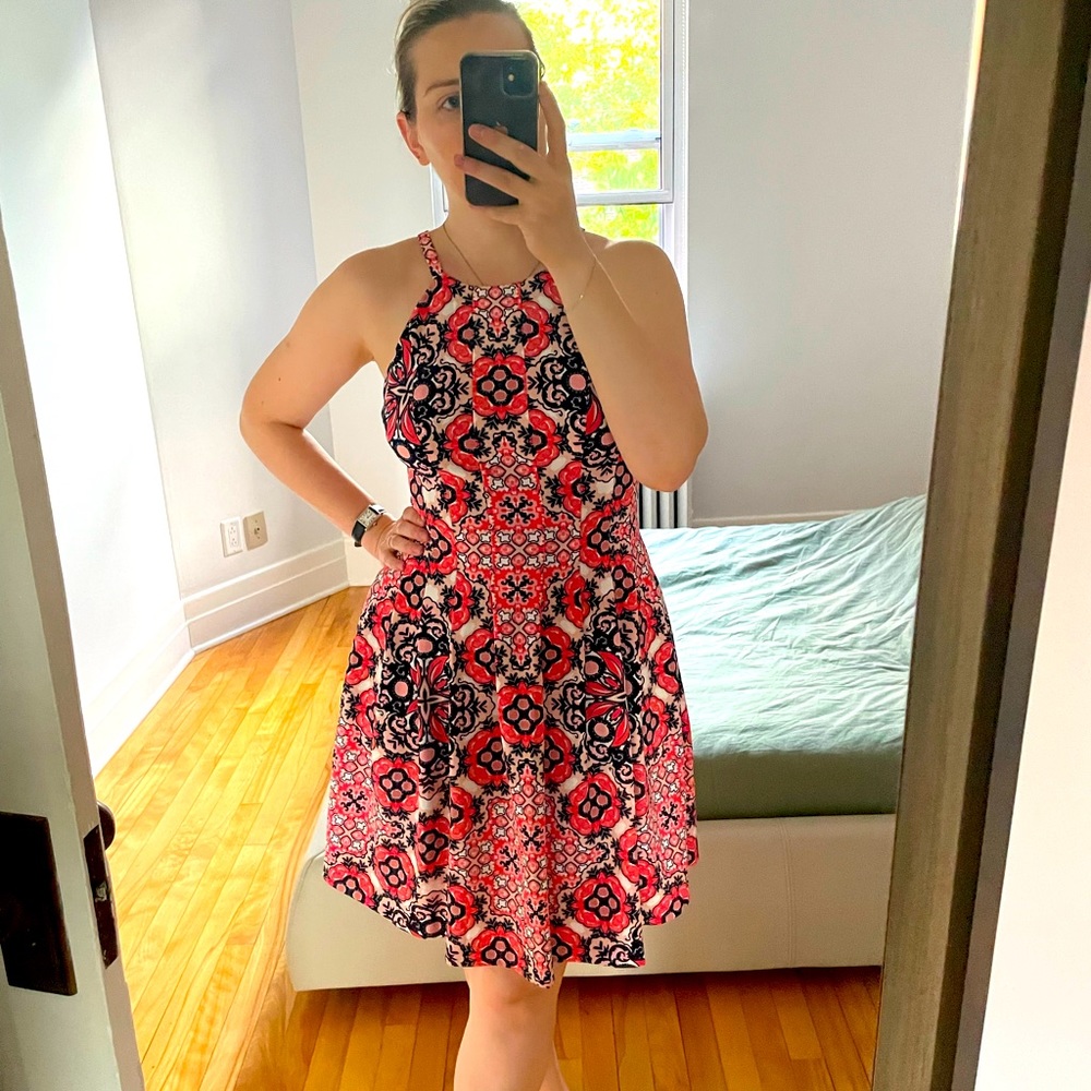 Vince Camuto dress with pockets size 4